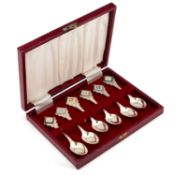A SET OF SIX TRI-COLOUR WEDGWOOD AND SILVER LIMITED EDITION SPOONS