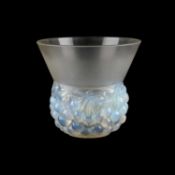 RENÉ LALIQUE (FRENCH, 1860-1945), A 'CERISES' VASE, DESIGNED 1930