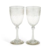 A PAIR OF THOMAS WEBB ENGRAVED GLASS GOBLETS LATE 19TH CENTURY