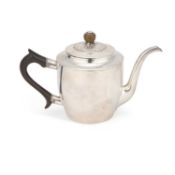 A LATE 18TH CENTURY RUSSIAN SILVER TEAPOT