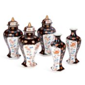 A GARNITURE OF FIVE JAPANESE IMARI VASES 19TH CENTURY