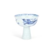 A CHINESE BLUE AND WHITE PORCELAIN STEM CUP