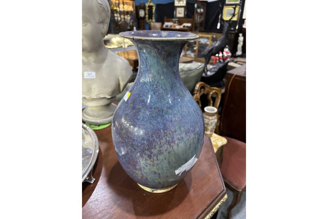 A CHINESE FLAMBE GLAZED VASE - Image 6 of 10