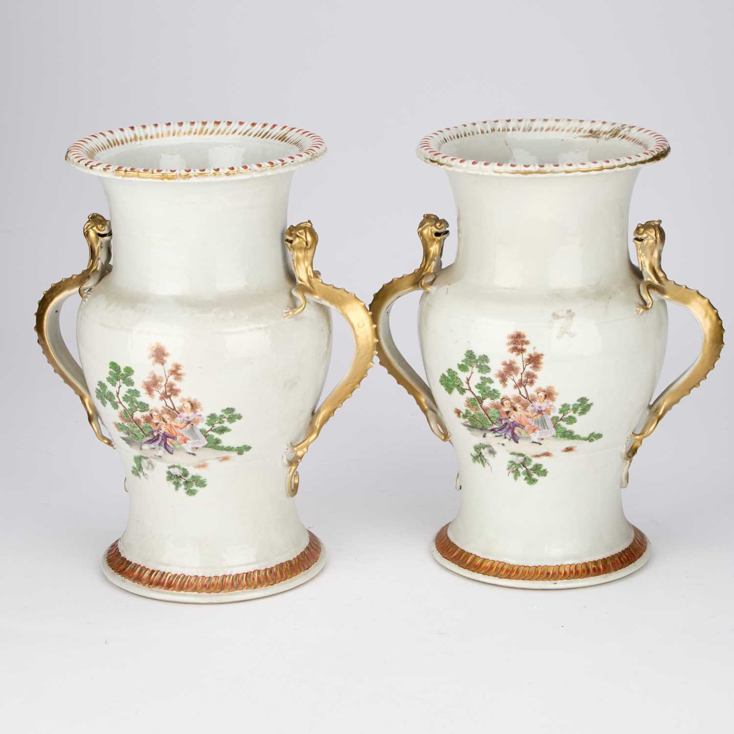 A LARGE PAIR OF CHINESE PORCELAIN VASES - Image 2 of 11