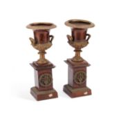 A PAIR OF 19TH CENTURY FRENCH LOUIS PHILIPPE NEOCLASSICAL STYLE MEDICI MANTEL URNS