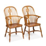 A PAIR OF 20TH CENTURY OAK AND ELM WINDSOR ARMCHAIRS