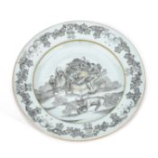 A CHINESE GRISAILLE-DECORATED PORCELAIN PLATE