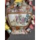 A CHINESE FAMILLE ROSE PORCELAIN WALL VASE - Image 5 of 9