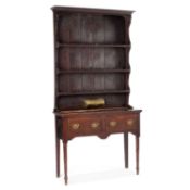 A SMALL OAK DRESSER AND RACK EARLY 19TH CENTURY