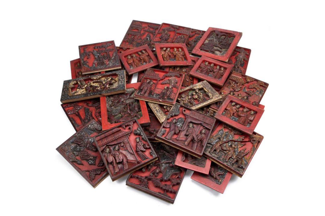 A COLLECTION OF CHINESE CARVED AND LACQUERED PANELS PROBABLY FROM A BED, 19TH/20TH CENTURY