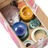 A GROUP OF ART AND STUDIO POTTERY