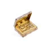A VICTORIAN ENGRAVED SILVER VINAIGRETTE