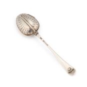 A VICTORIAN SILVER TEA INFUSER