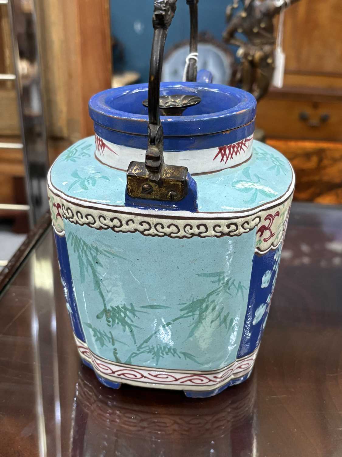 A CHINESE YIXING ENAMELLED TEAPOT AND COVER 19TH CENTURY - Image 7 of 11