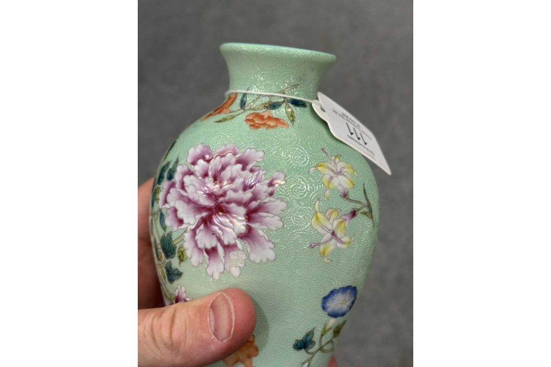 A CHINESE FAMILLE ROSE 'FLORAL' WALL VASE - Image 11 of 14