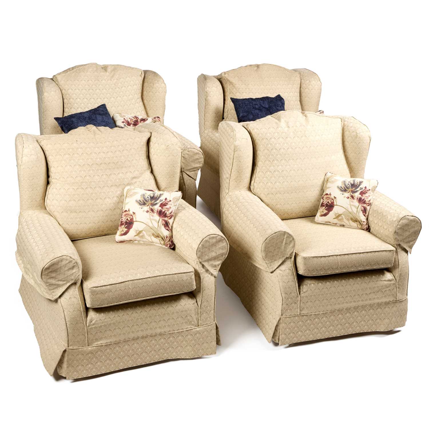 A SUITE OF MULTIYORK LOOSE-COVERED SEATING - Image 2 of 2