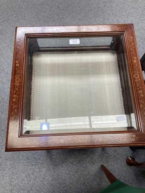 AN EDWARDIAN INLAID MAHOGANY BIJOUTERIE TABLE - Image 3 of 6