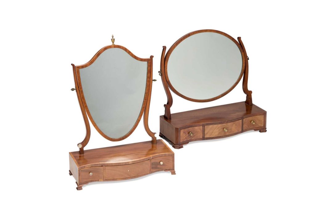 TWO GEORGIAN STYLE MAHOGANY TOILET MIRRORS EARLY 20TH CENTURY