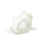 A LALIQUE 'ANEMONE OUVERT' TABLE ORNAMENT