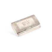 AN EARLY PERIOD CHINA TRADE SILVER SNUFF BOX