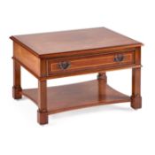 A GEORGIAN STYLE STRING-INLAID MAHOGANY COFFEE TABLE