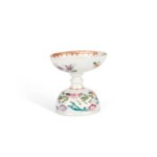 A CHINESE EXPORT PORCELAIN EYECUP QIANLONG, CIRCA 1740