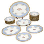A WORCESTER (FLIGHT, BARR & BARR) PORCELAIN PERIWINKLE-GROUND DINNER SERVICE CIRCA 1815–1820