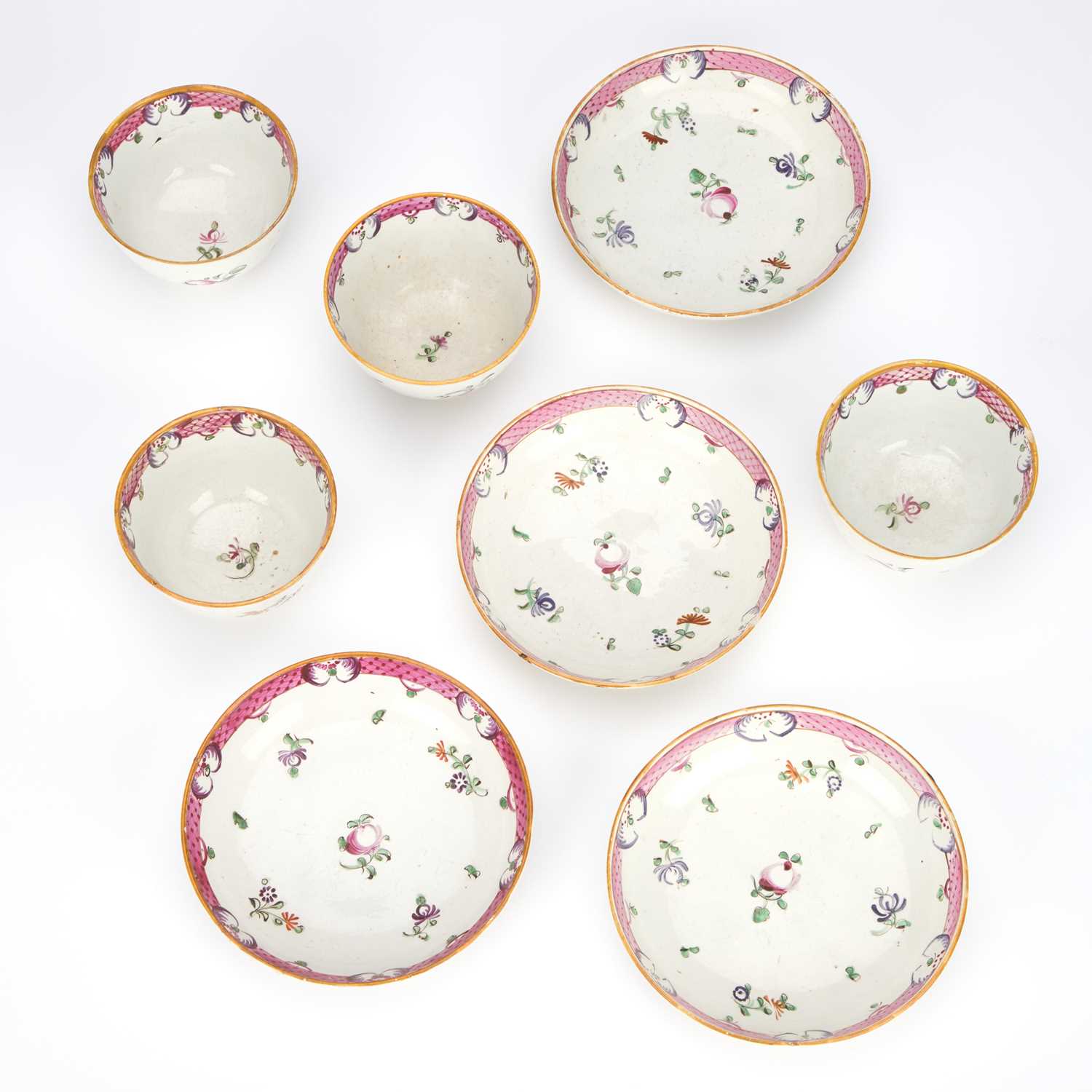 A SET OF FOUR EARLY 19TH CENTURY PEARLWARE TEA BOWLS AND SAUCERS - Image 3 of 9