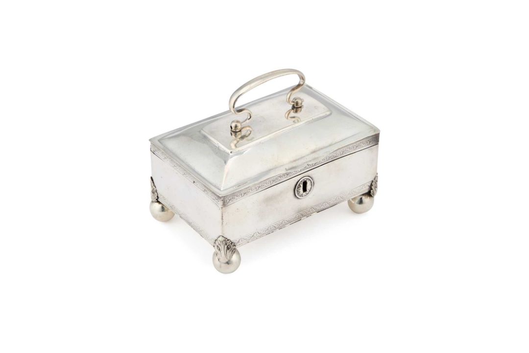 A 19TH CENTURY GERMAN SILVER SUGAR BOX - Image 1 of 13