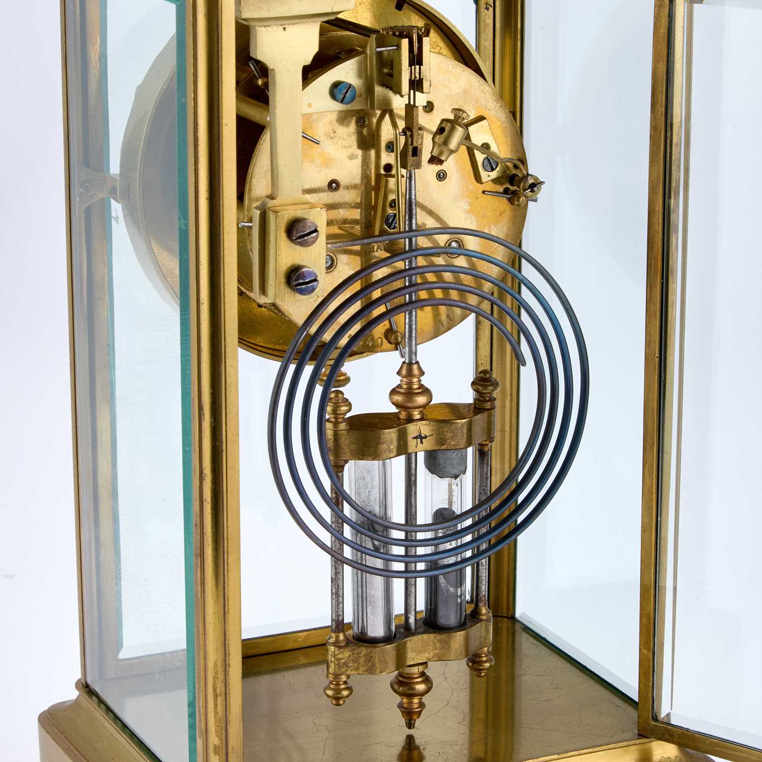 A BRASS-CASED FOUR-GLASS MANTEL CLOCK CIRCA 1900 - Image 2 of 2