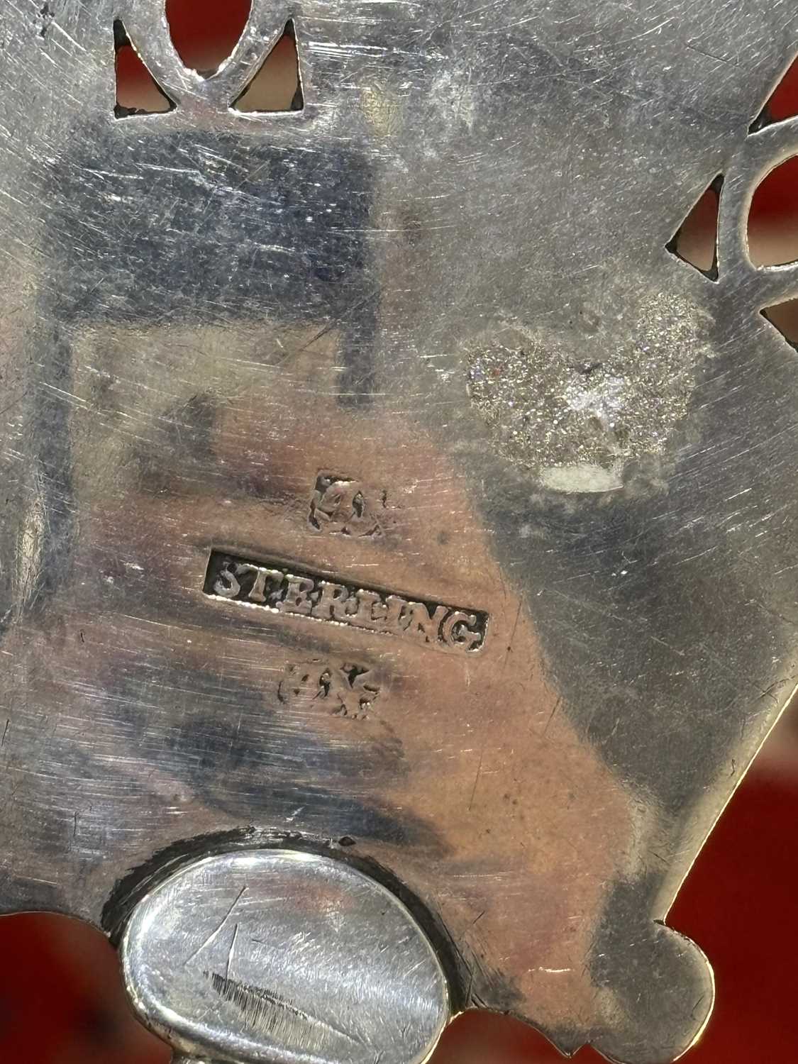 CORK: AN IRISH PROVINCIAL SILVER FISH SLICE - Image 3 of 4