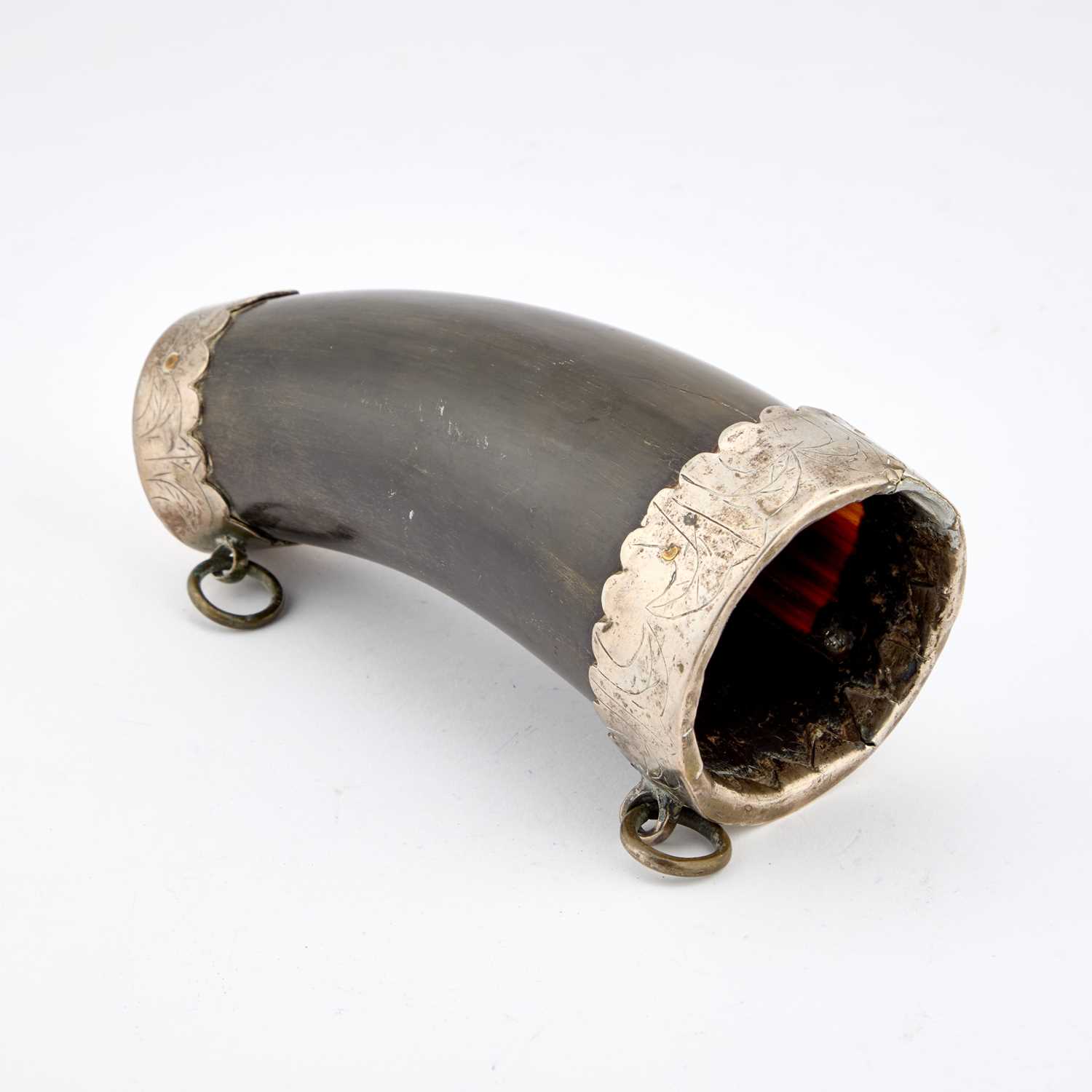 AN UNUSUAL SILVER-MOUNTED HORN BEAKER - Image 3 of 3