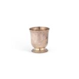 A FRENCH SILVER TOT CUP OR SMALL BEAKER
