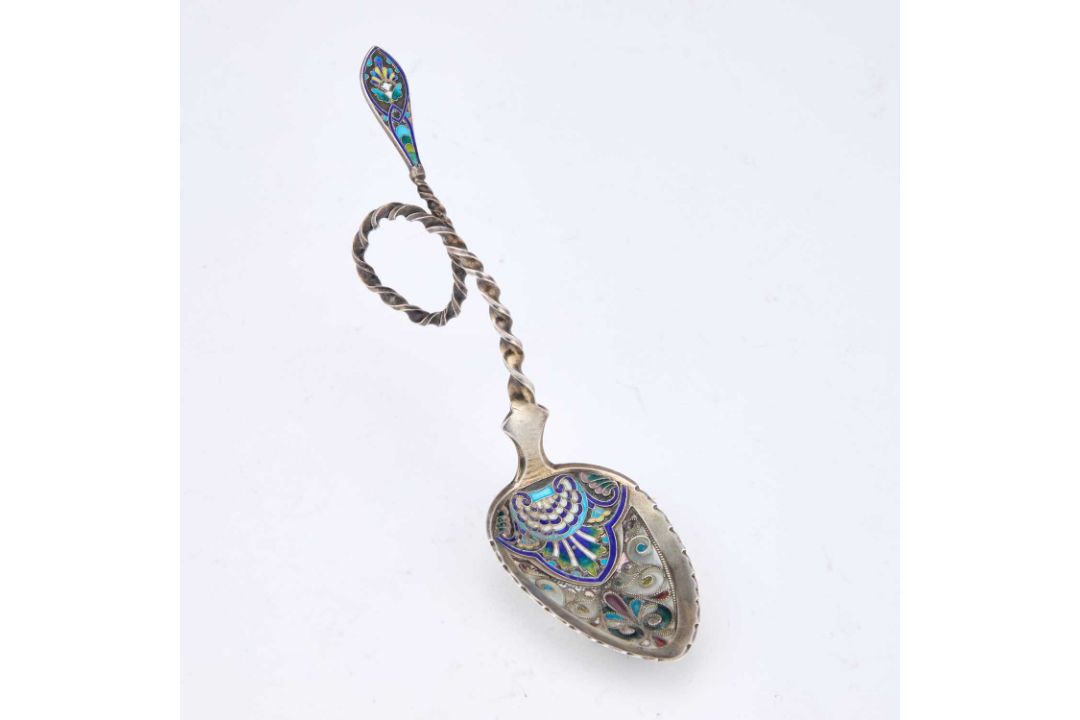 A NORWEGIAN SILVER AND PLIQUE-À-JOUR ENAMEL SPOON - Image 2 of 3