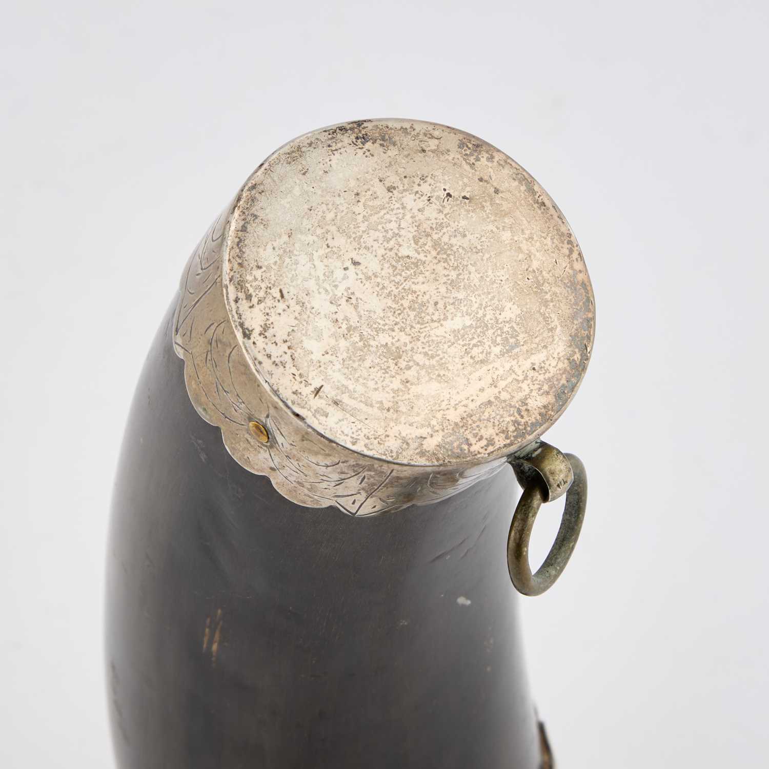 AN UNUSUAL SILVER-MOUNTED HORN BEAKER - Image 2 of 3