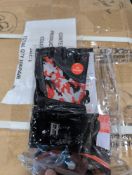 1184 pairs of Wrist Wrap Gloves