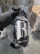 1600 pairs of hooked weight lifting gloves