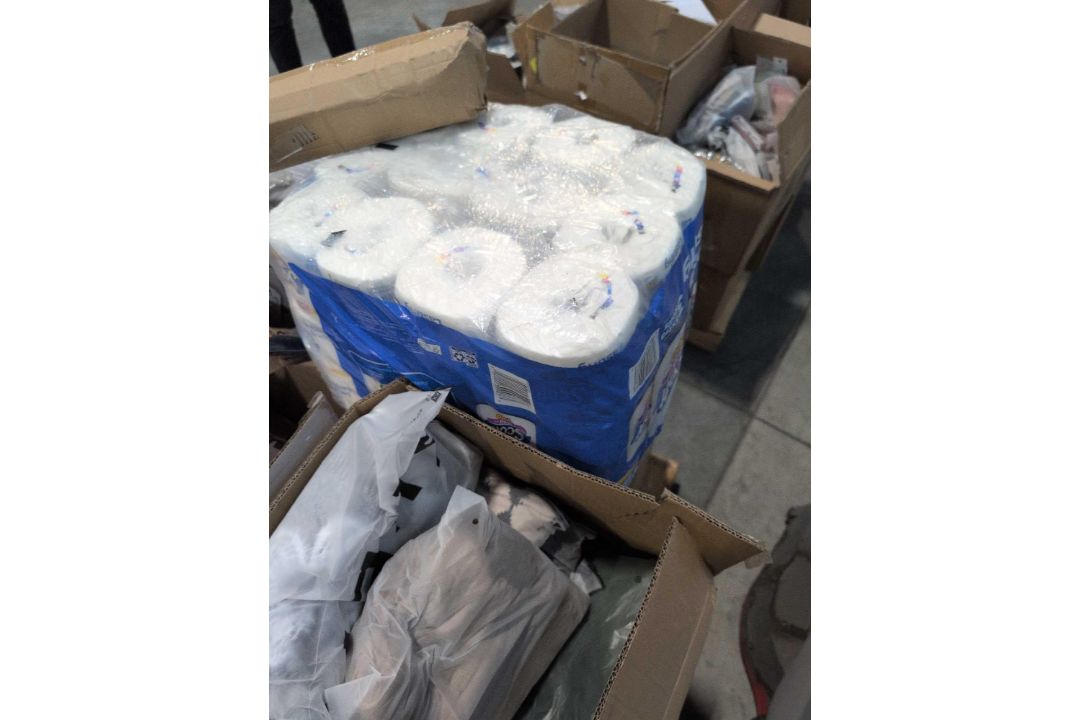 OXO drying racks, Multiple boxes of Shein Clothing, KYB car part, scott tissue - Image 14 of 16