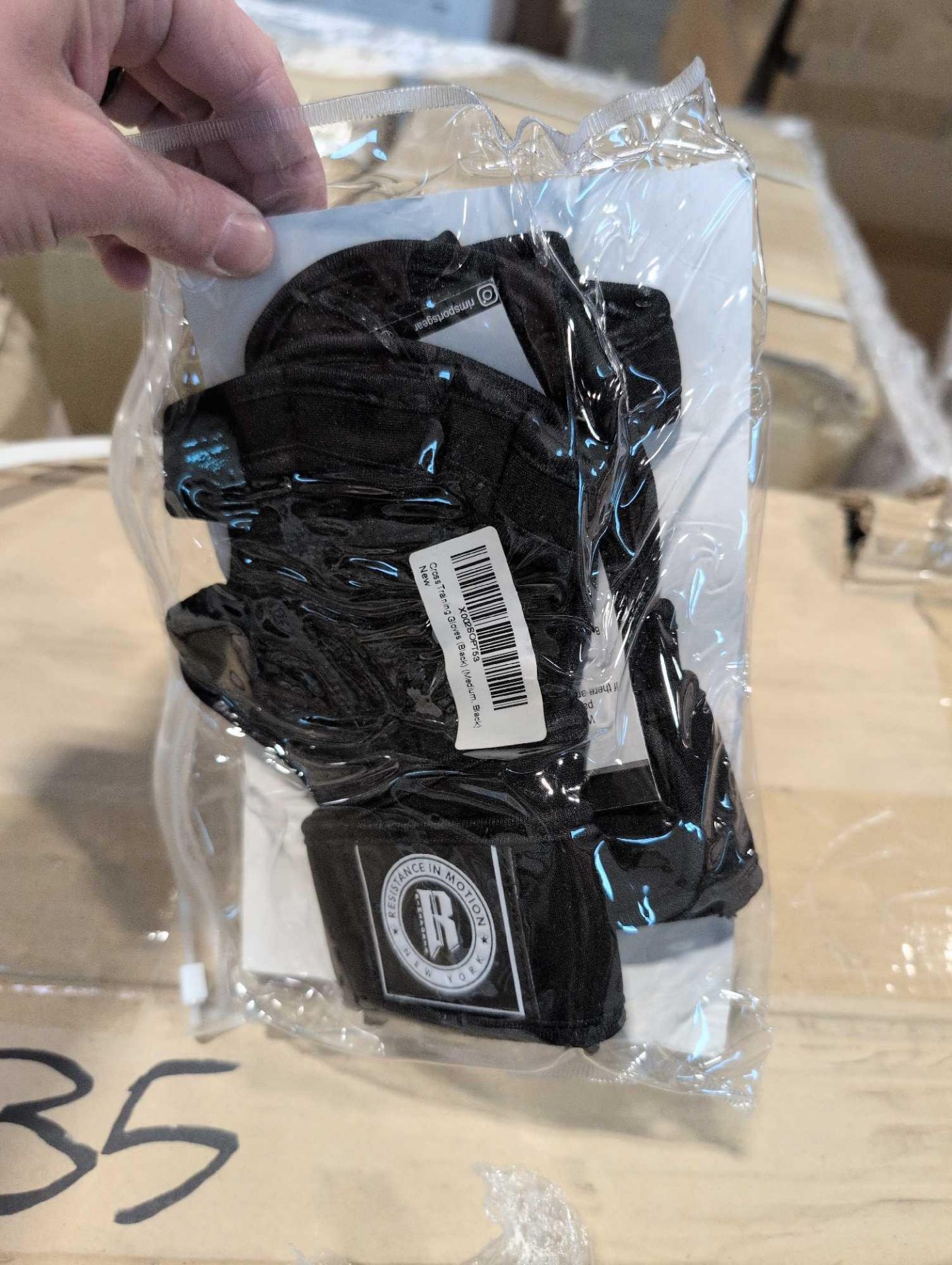 900 Pairs of Cross Training gloves - Image 3 of 7