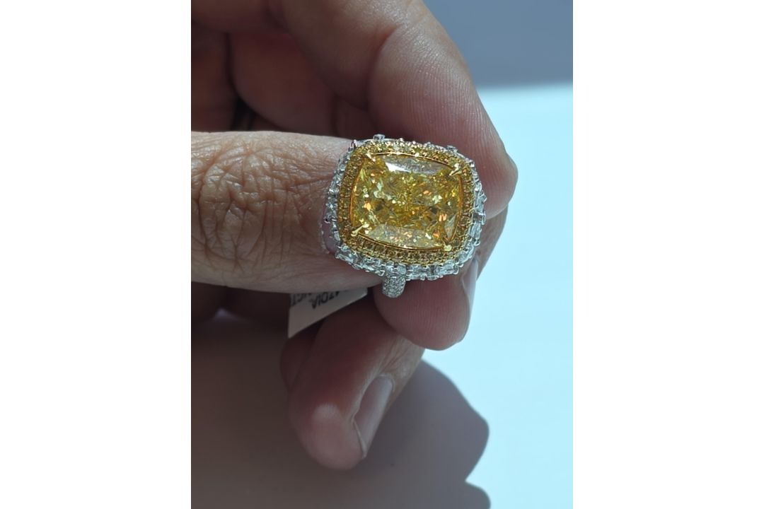 11.24 Carat Yellow Diamond Ring - Image 14 of 25