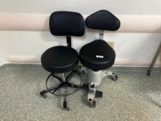 2 Rolling Chairs