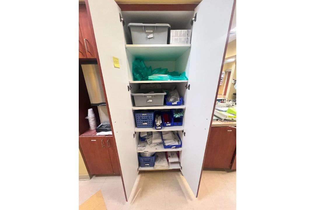 Contents of Cabinet (both sides) - Image 8 of 10