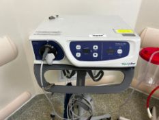 Welch Allyn Pro Xenon 350 Surgical Illuminator on Stand