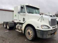 2009 Freightliner Columbia 120 Truck
