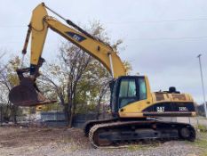 Caterpillar 325C Excavator