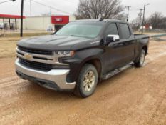 2019 Chevrolet Silverado 4X4 Pickup Truck w/ 5.3L V8 Gas Engine Automatic Transmission 181,789 mi...