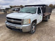 2007 Chevrolet Silverado 3500 with 6.6L Duramax Diesel Engine and Flatbed