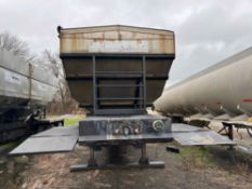 1998 KBH Fertilizer Tender Auger Trailer -30 FT