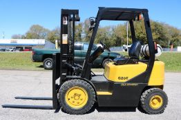 Daewoo 2 stage 4000lbs forklift
