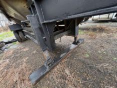 1998 KBH Fertilizer Tender Auger Trailer -30 FT